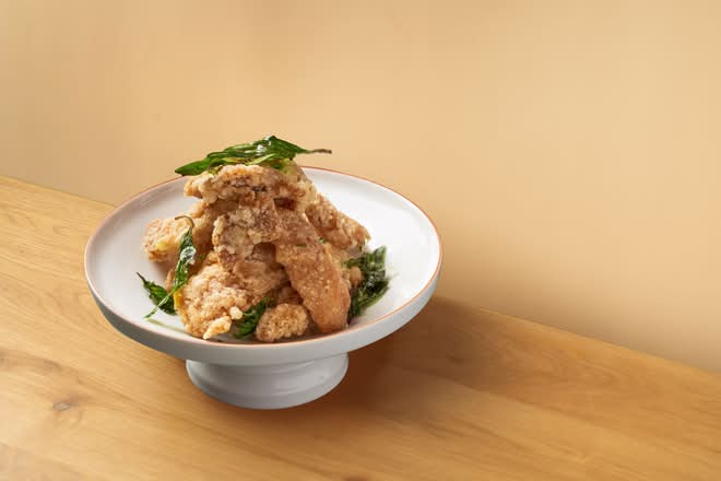 Crispy Salty Chicken (风味盐酥鸡)